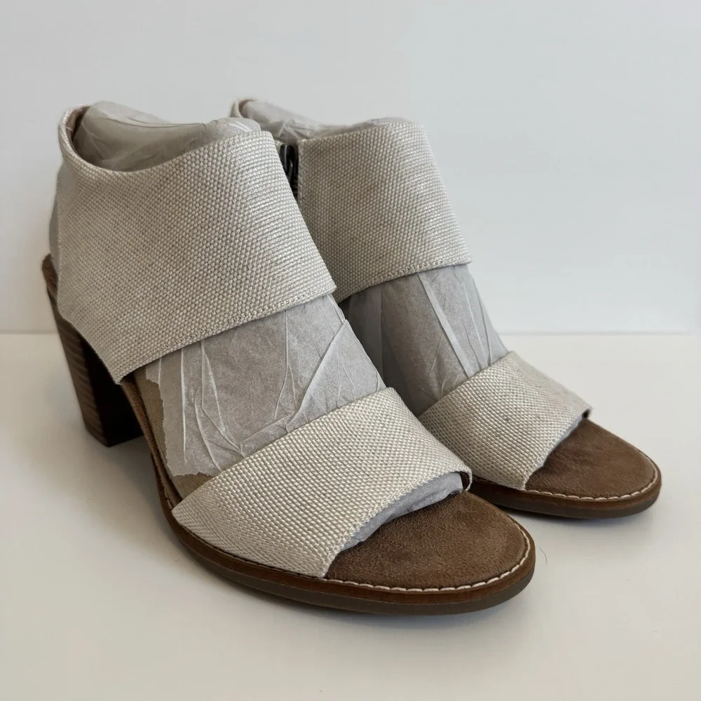 NWT TOMS Majorca Cutout Sandal -Natural Yarn Dye Cottagecore Modest Chic Comfort